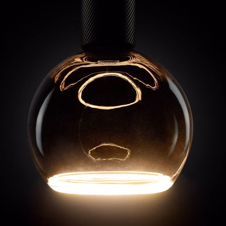 Segula Floating Design LED Lichtbron - Zwart - E27 - 4W - 240lm - 2200K - Ø 15cm