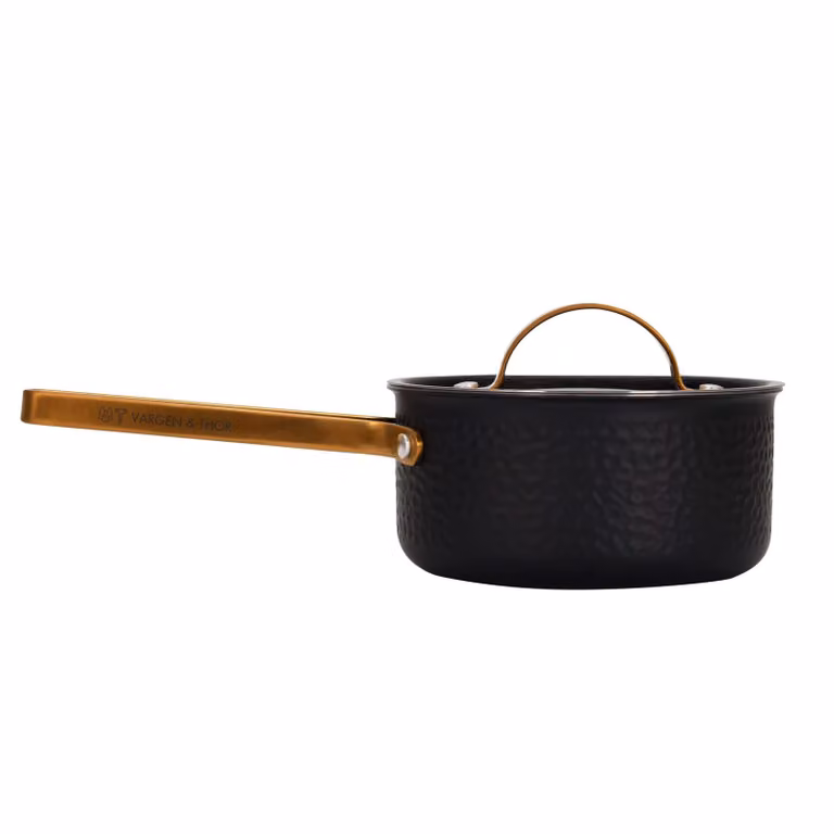Vargen & Thor Arvet Viggo gehamerde zwarte steelpan met deksel, 1 l