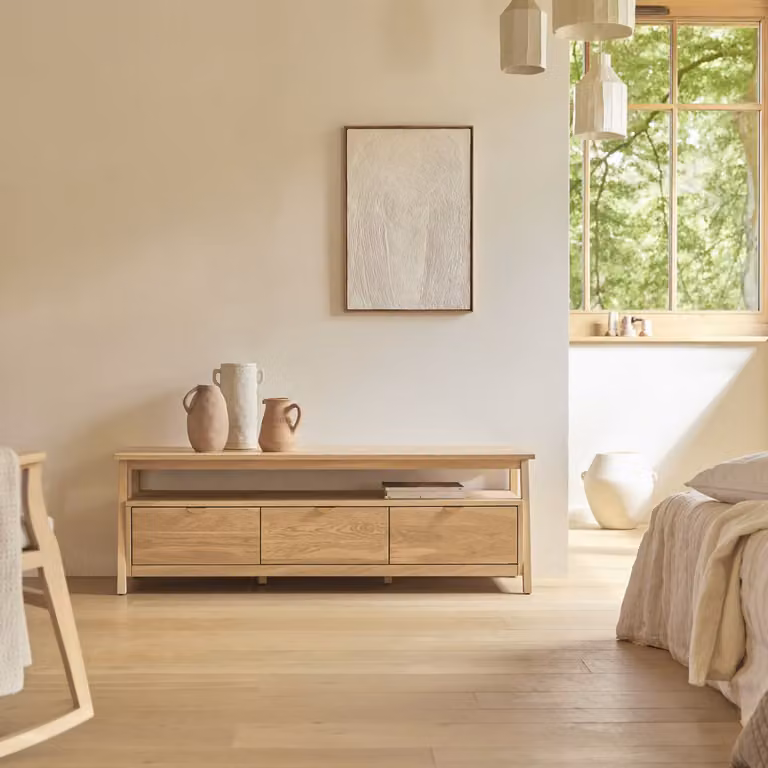 Tikamoon Pola Massief Eiken Tv-meubel - Bruin - Breedte: 150 cm, Hoogte: 47 cm, Diepte: 50 cm