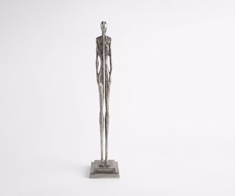 Handgemaakt aluminium beeldje Divora in platin kleur, B: 25 cm, D: 24 cm, H: 126 cm