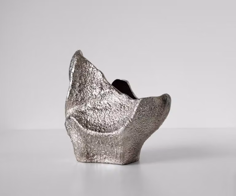 DELIFE Vaas Grotta Handgemaakt Aluminium Platina B: 31 cm, D: 20 cm, H: 34 cm