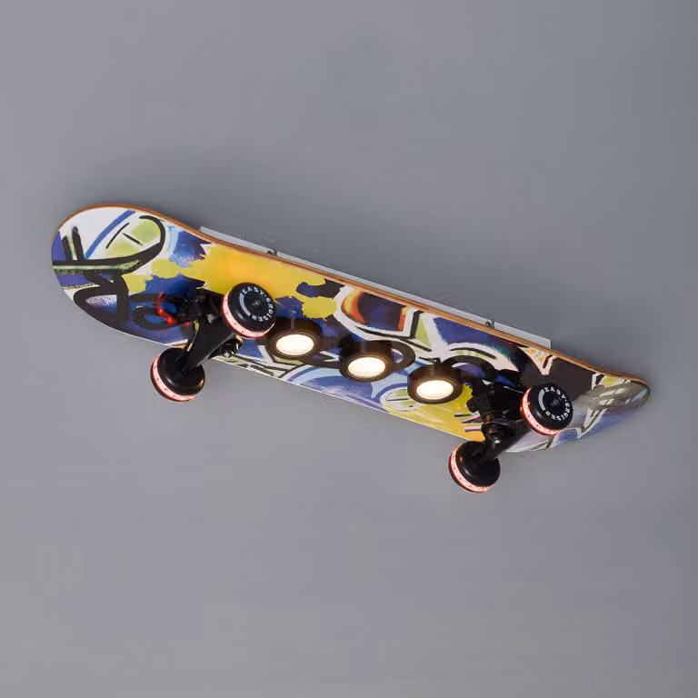 Evotec Easy Cruiser Graffiti LED-plafondlamp voor de kinderkamer, blauw en hout, dimbaar