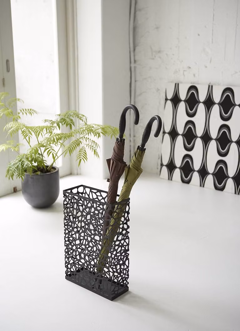 home24 Paraplubak Nest zwart, B: 30 cm, D: 45 cm, H: 12 cm