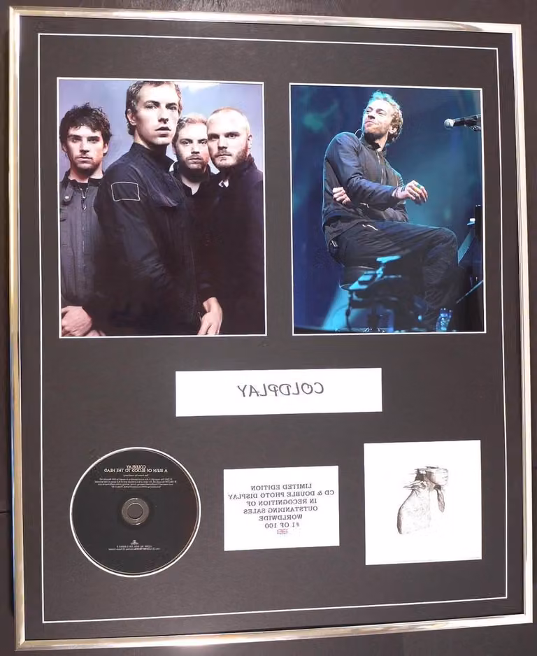 Zilveren Muziek Memorabilia Verzamelobject Display met Certificaat van Echtheid, 60 x 50 cm