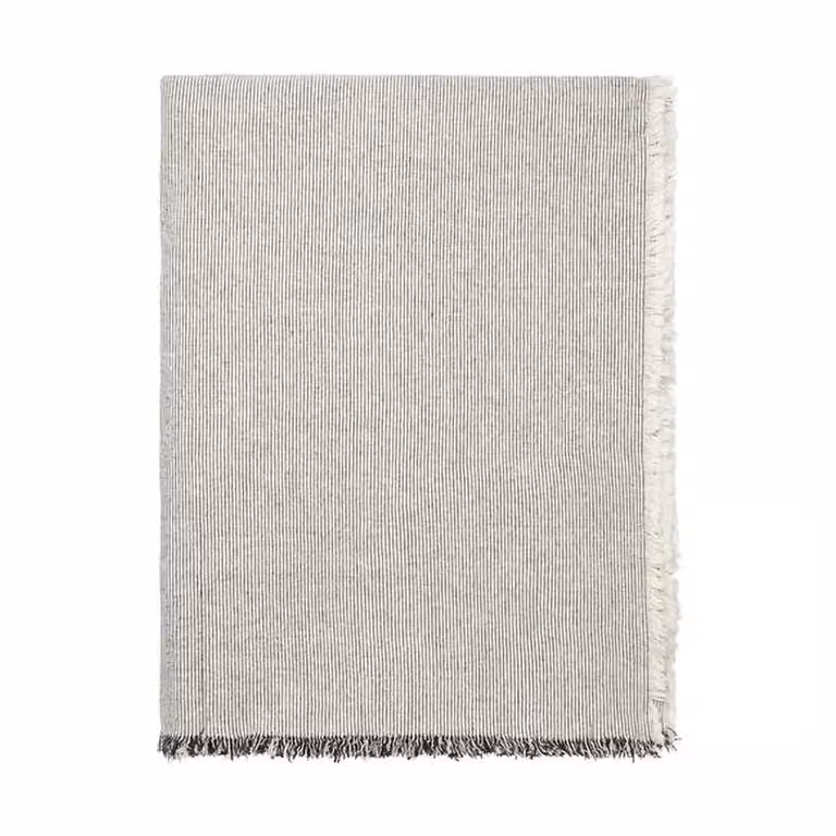 Broste Copenhagen Elouise tafelkleed zwart/gebroken wit 160 x 300 cm