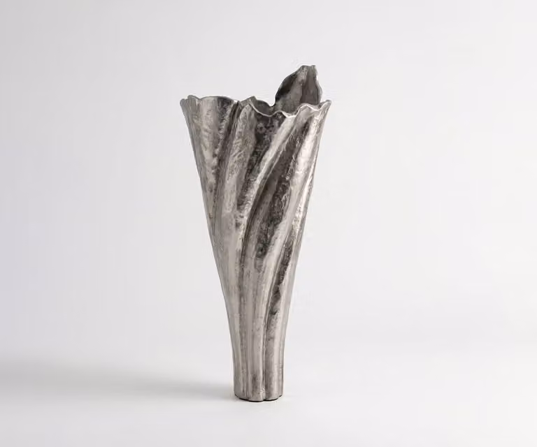Delife Vaas Flamara Handgemaakt Aluminium Platina B: 33 cm, D: 29 cm, H: 74 cm