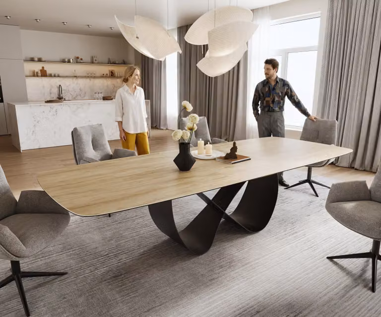 DELIFE Eettafel Edge Boot uitschuifbaar met keramiek Laminam Sabbia eiken en zwart metalen onderstel B/D/H: 240-300 x 120 x 76 cm