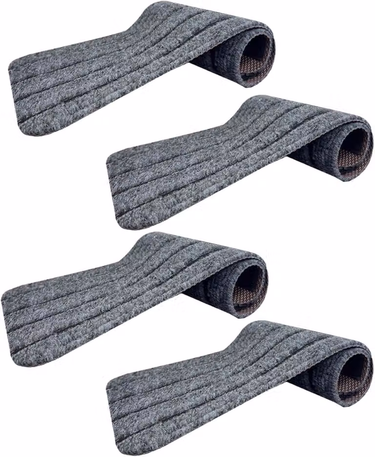 Set van 4 grijze antislip traptreden voor veilige en weerbestendige bescherming