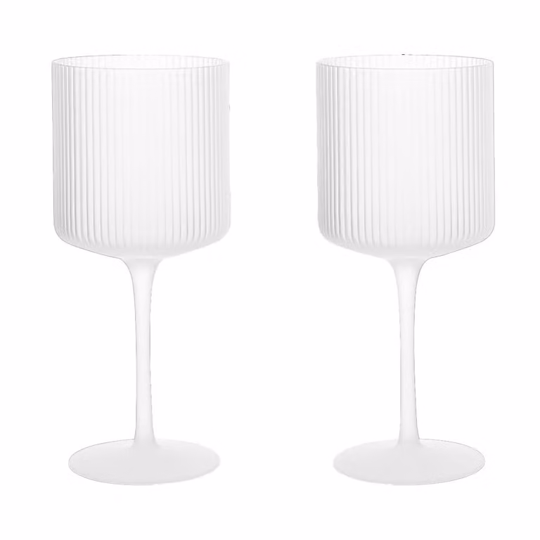 Ferm Living Ripple rode wijnglazen met geometrisch reliëfpatroon, 2-stuks, 32,5 cl