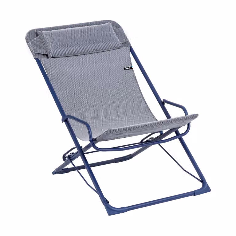 Lafuma Transaswing Batyline Iso Opvouwbare ligstoel in Indigo Blauw met verstelbare hoofdsteun en armleuningen