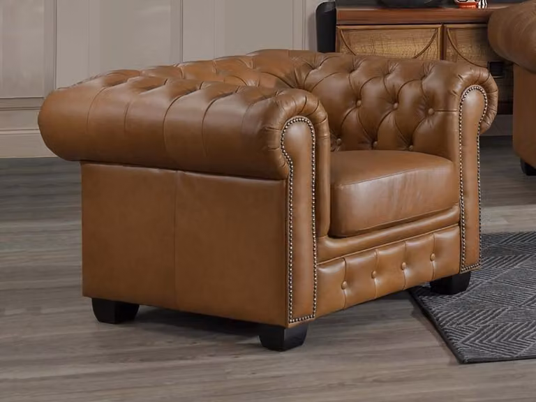 Chesterfield fauteuil BRENTON van 100% buffelleer in vintage caramel