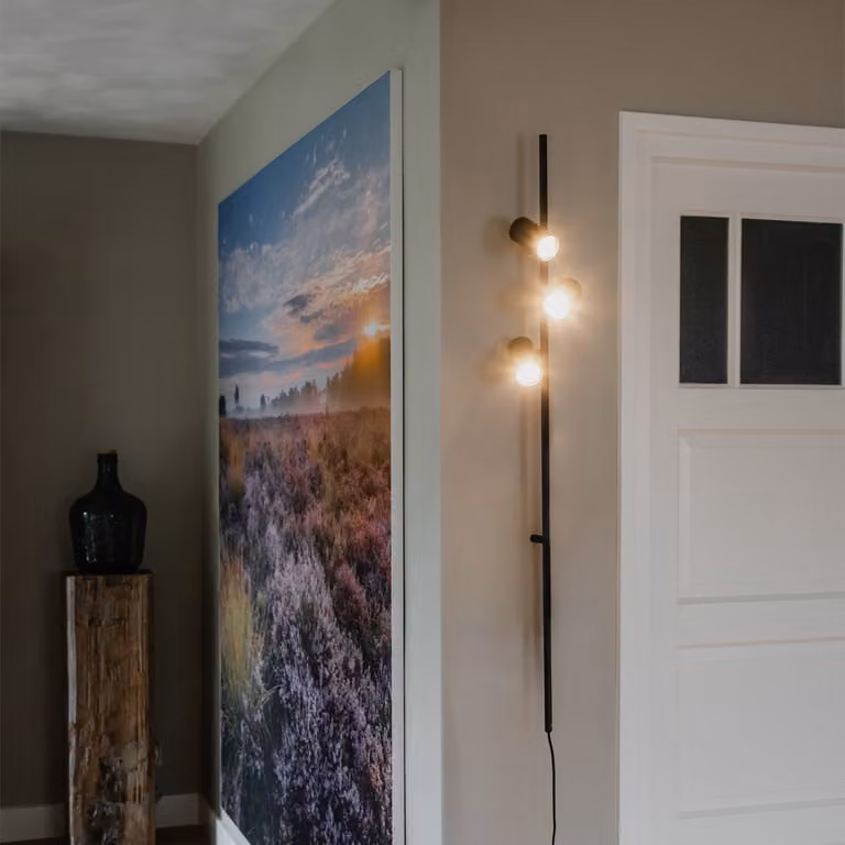 Qazqa Smart Wandlamp Zwart met Voetschakelaar, 3-Lichts LED met Wifi en GU10 fittingen