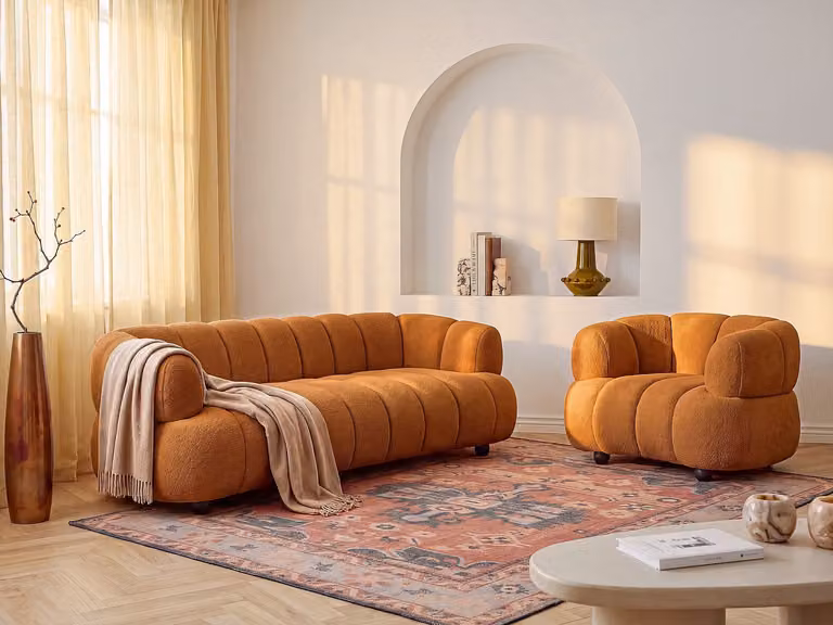COLIANI Driezitsbank en fauteuil in terracotta boucléstof